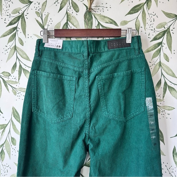 Pac Sun High-Waisted Dad Jeans Corduroy Pants. Deep Green. Size 29. - Picture 5 of 11